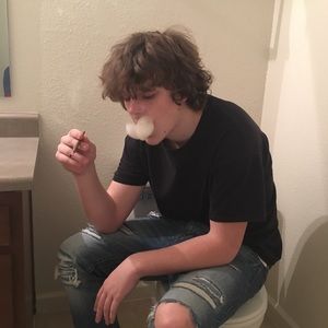 Meet your Posher, Shelton